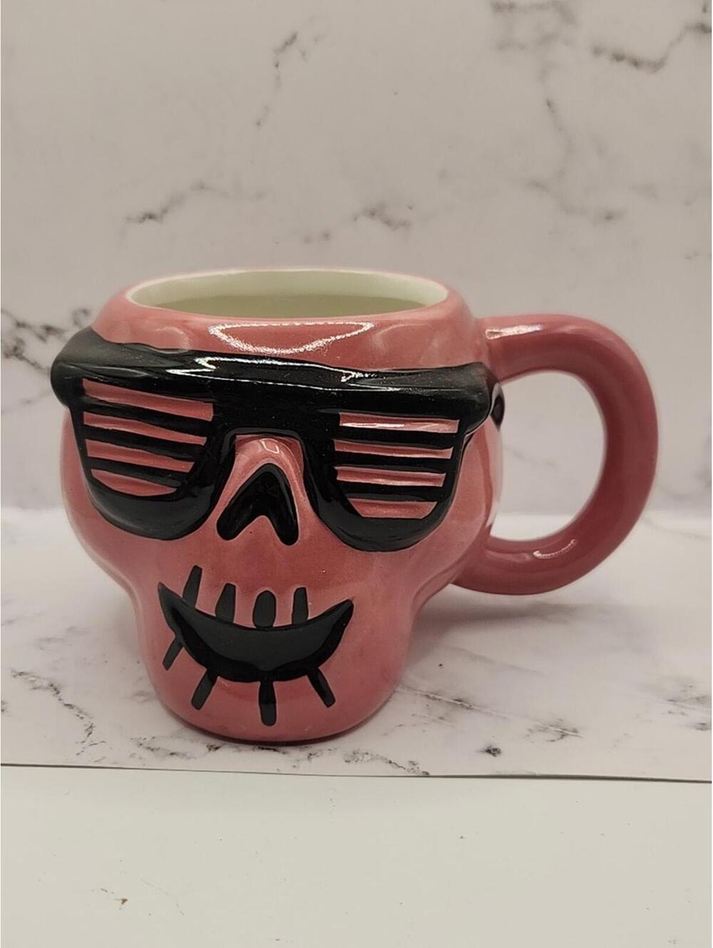 Target Hyde & Eek! Pink Skull Ceramic Halloween Mug, 15 oz, Pre-Owned